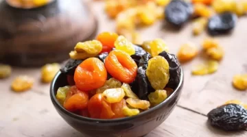 سر نهي النبي الكريم من خلط الزبيب بالتمر؟. وما حكم تناول الخشاف في رمضان؟ 1