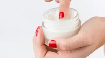 أسرار لا تعرفها عن الفازلين 5 حلول سحرية ستغير مفهومك عن الجمال المنزلي 1