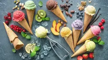 أسهل طريقة عمل الأيس كريم المنزل في 5 دقائق بنكهات لذيذة مثل محلات العبد