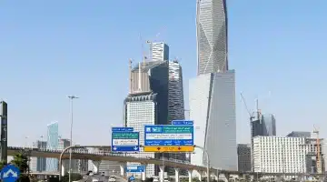 السعودية تشدد العقوبات على مساعدة مخالفي نظام الإقامة بسجن 15 سنة