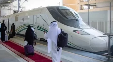 السعودية تطلق خصمًا غير مسبوق على مواصلات العاصمة بنسبة 50 شاملاً القطار والحافلات