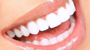 المضمضة بالزيت سر ابتسامة ناصعة وفم منتعش في 5 دقائق