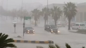 تحذير رسمي من الأرصاد السعودية أمطار غزيرة وبرد وسيول تضرب المملكة لمدة 6 أيام متتالية