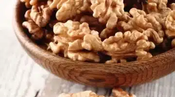 تحذير صحي خطير الجوز غير المُحضر قد يُهدد حياتك كيف تتجنب خطر التسمم 1