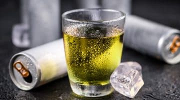 مشروبات الطاقة بين الوهج الزائف وكوارث صحية لا تُغتفر