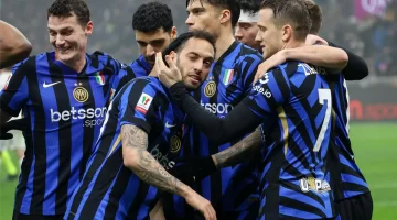 إنتر ميلان. يفقد صدارة الدوري الإيطالي لصالح نابولي بعد الهزيمة أمام روما