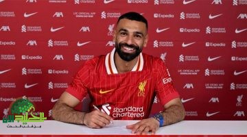مفاجأة من العيار الثقيل. أبو هداية يكشف أسرار تجديد عقد محمد صلاح مع ليفربول واهتمام الهلال السعودي