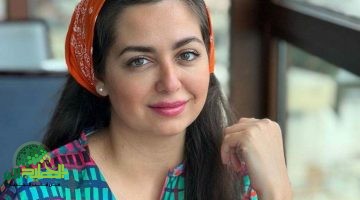 هبة مجدي تشارك لحظاتها من أمام الكعبة في رحلة العمرة