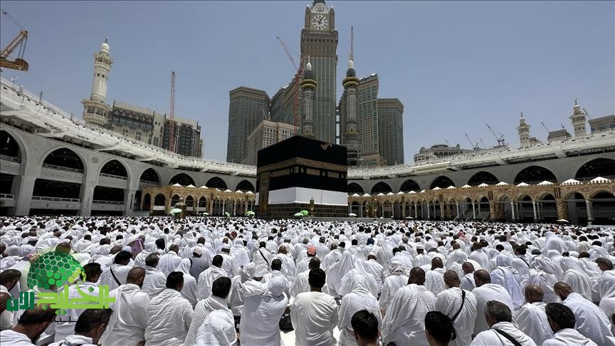 أكثر من 60 ألف حاج باكستاني يصلون إلى السعودية.. موسم حج 1446 يشهد تنسيقًا سعوديًا باكستانيًا غير مسبوق