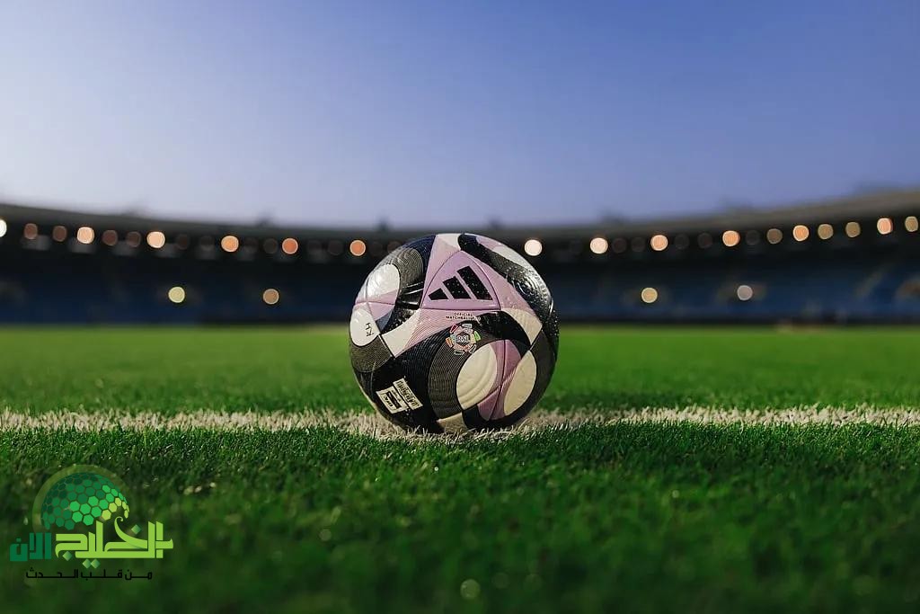 تاريخ مواجهات الشباب والاتحاد قبل قمة الجولة 33