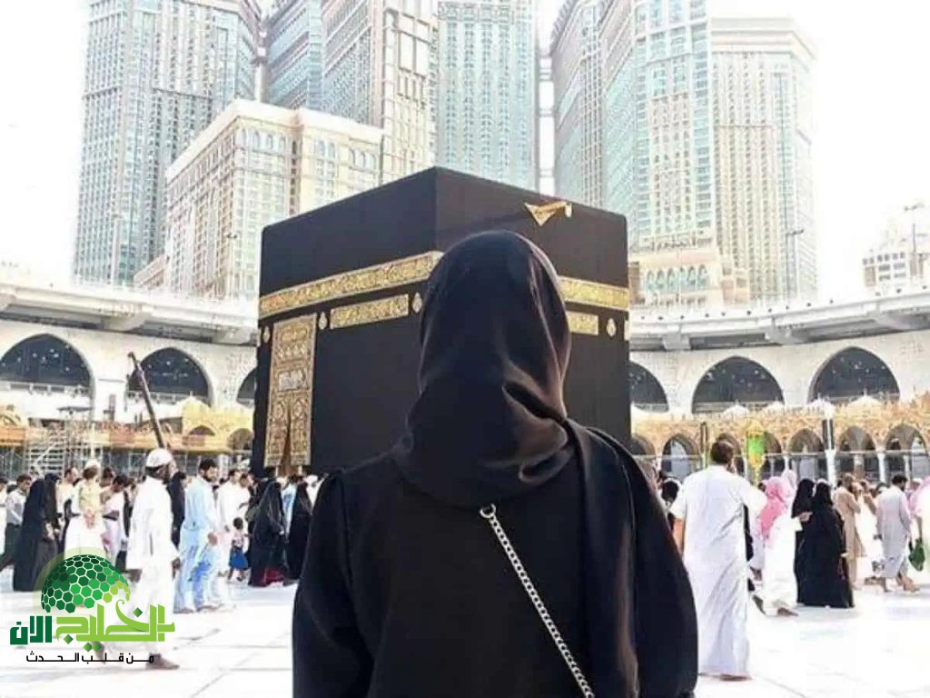 حكم ارتداء الكمامة والنظارة الشمسية أثناء الإحرام .. دليل شامل(1)