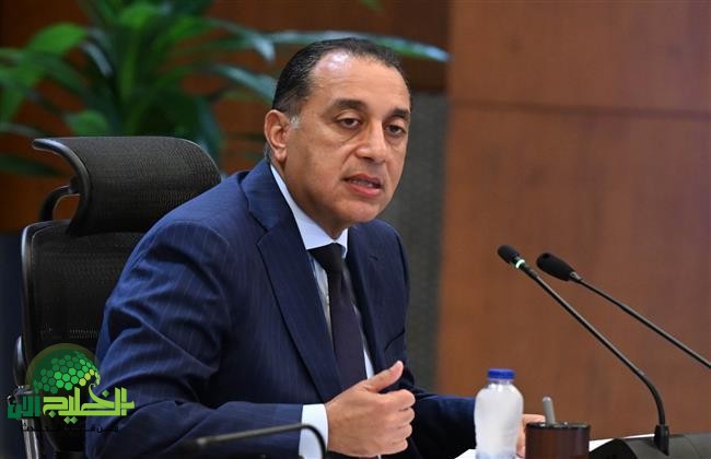 رئيس الوزراء يطلق خلية استثنائية لحماية الأراضي الزراعية خلال الإجازات