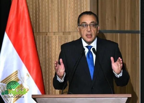 رئيس الوزراء يعلّق على واقعة إيقاف معاش الفنان عبد الرحمن أبو زهرة
