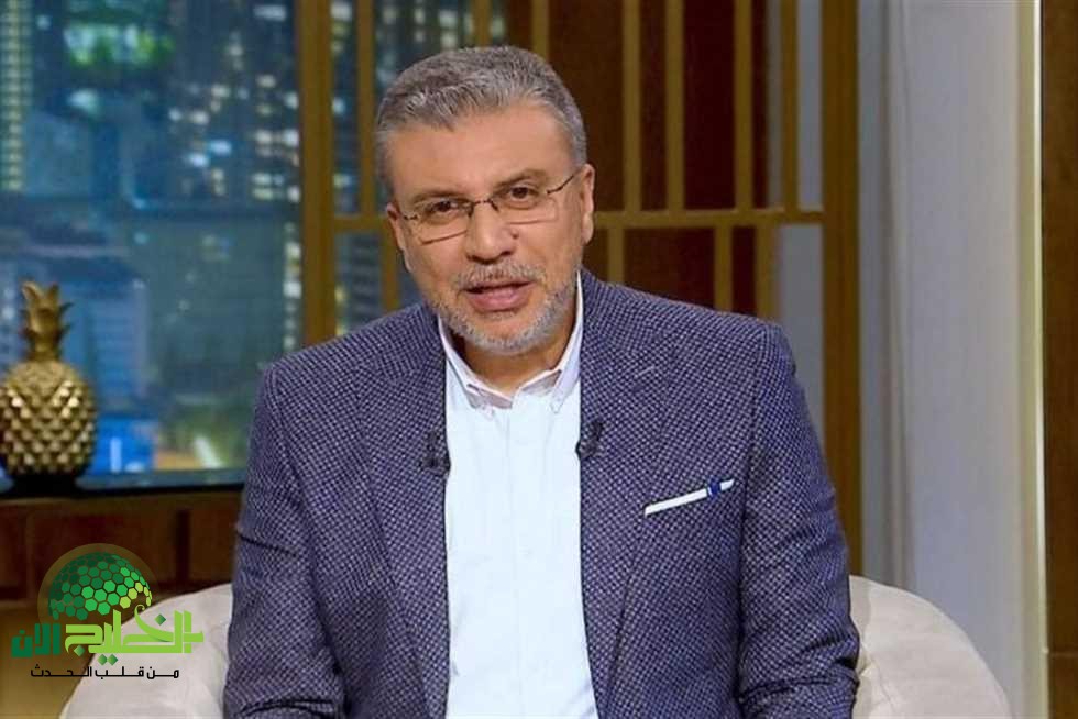 شيخ الأزهر يطمئن على صحة الإعلامي عمرو الليثي بعد نجاح عمليته الجراحية(1)
