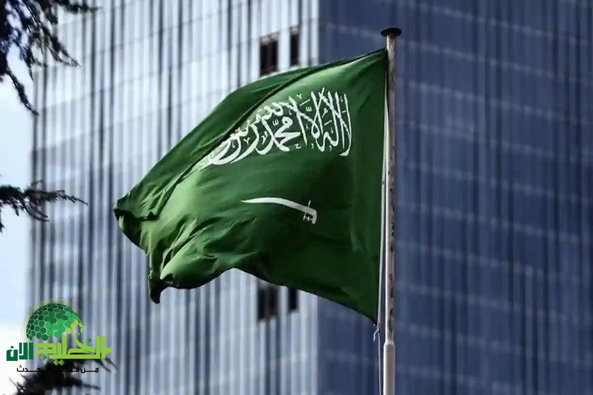 قرار ملكي تاريخي.. إلغاء سعودة 13 مهنة وفتحها للعمالة الأجنبية في السعودية