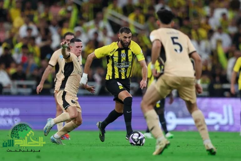 موقعة الاتحاد والشباب.. قمة نارية ضمن الجولة 33 من دوري روشن السعودي(1)