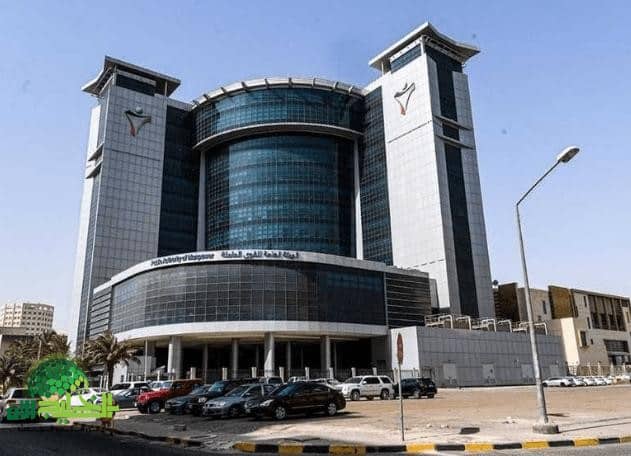 الكويت تعتمد رسمياً تحويل إقامات العمالة الوافدة من الشركات الموقوفة.. هذه هي الشروط