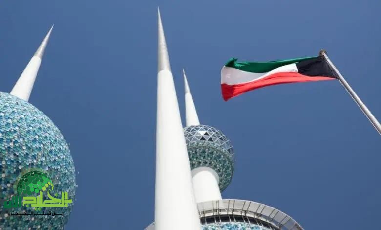 قائمة المهن المطلوبة للعمل في الكويت 2025 ورواتبها بالتفصيل